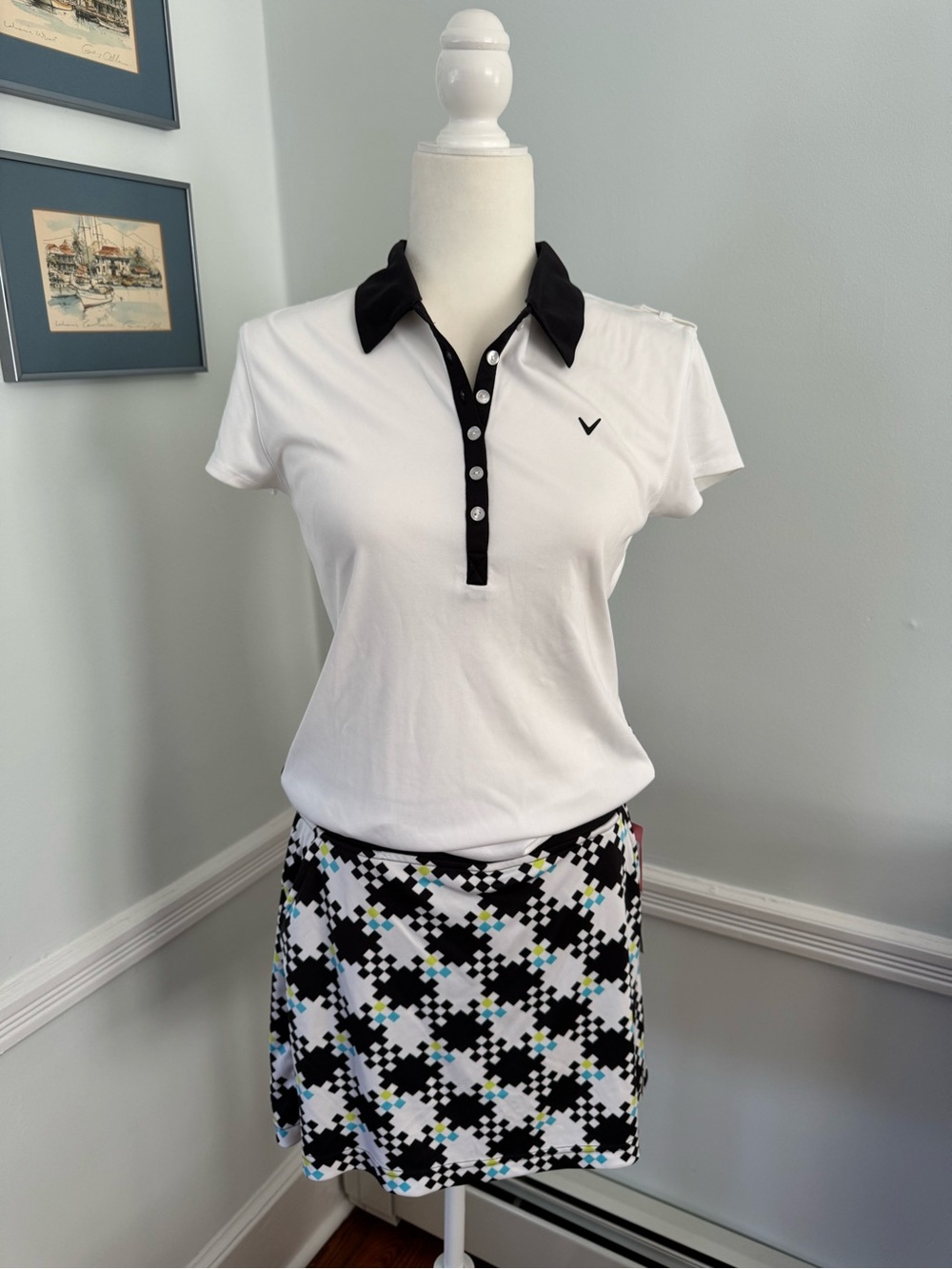 Calloway White Polo Top with Black Trim and Graphic Skort